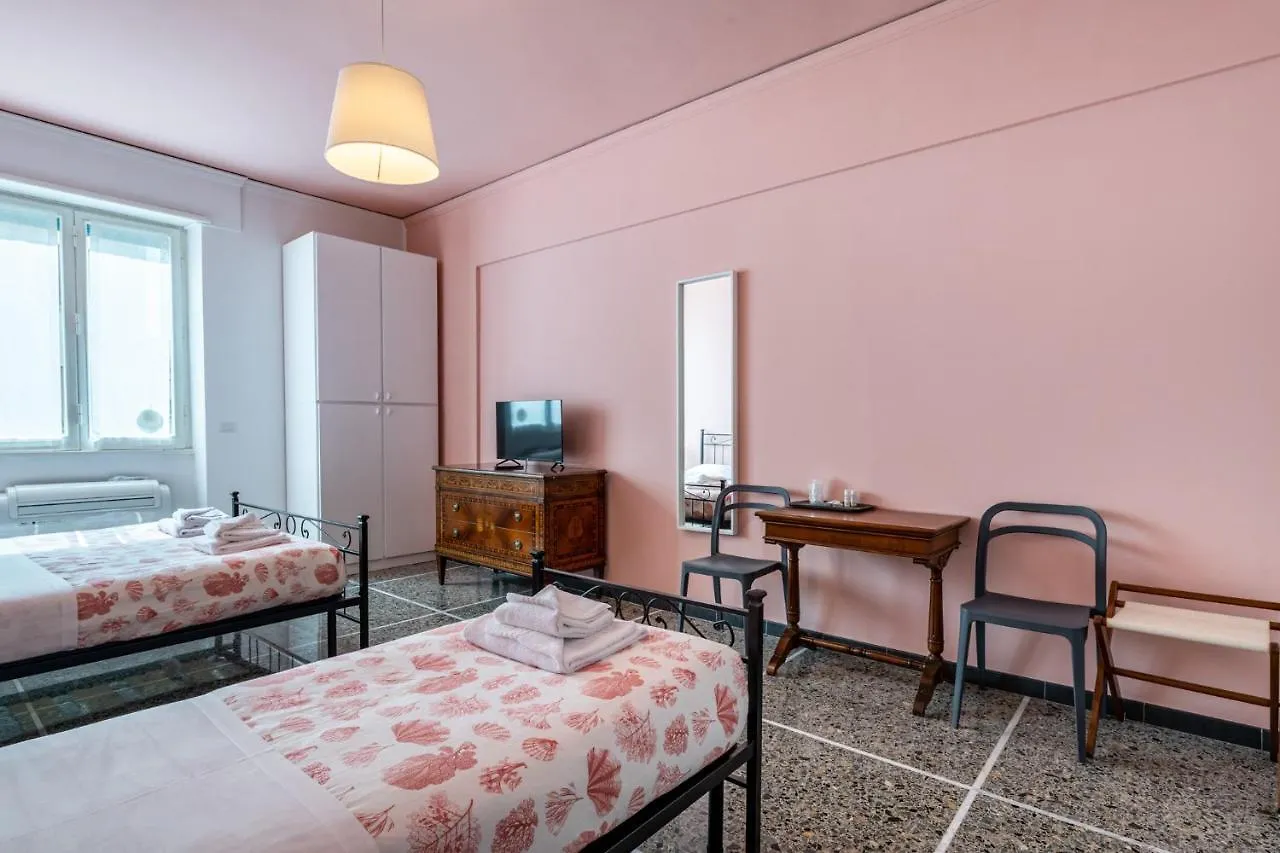 Tozzetti Rooms Florence Apartment