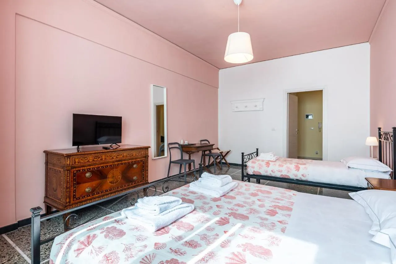 Tozzetti Rooms Florence