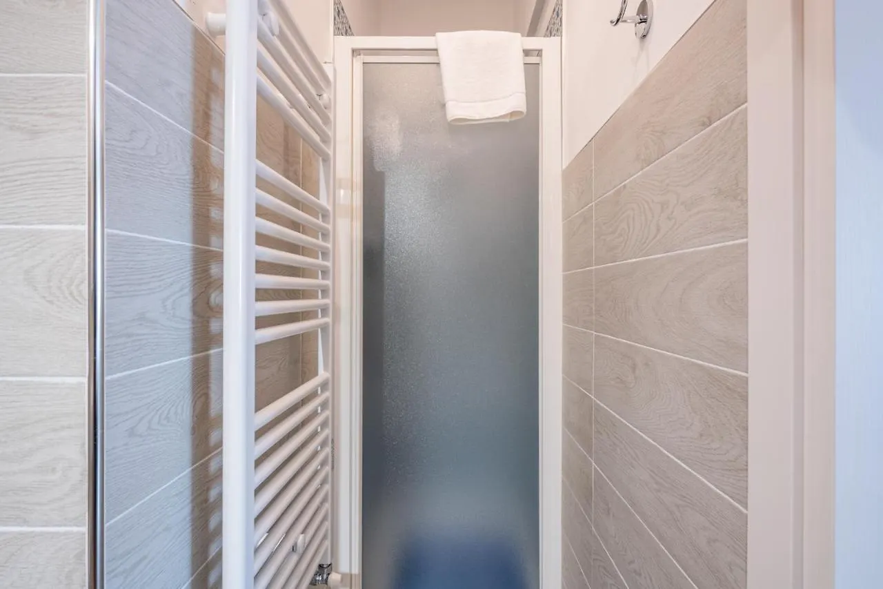 Tozzetti Rooms Florence Apartment